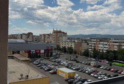 Apartament cu 3 camere în Ștefan cel Mare - 8