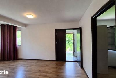Casă cu 4 camere cu Teren 209 Mp în Central - 5