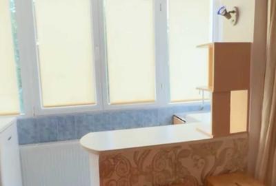 Apartament cu 3 camere decomandat în Sălaj - 2