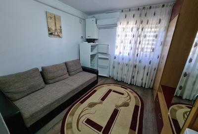 Garsonieră semidecomandată în Alexandru cel Bun - 1