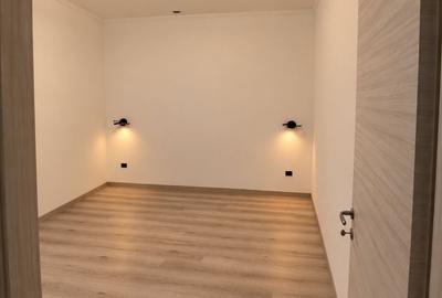Apartament cu 3 camere decomandat în Ultracentral