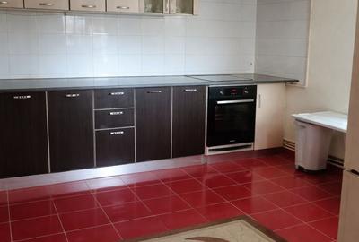 Casă cu 3 camere în Viile Noi - 4