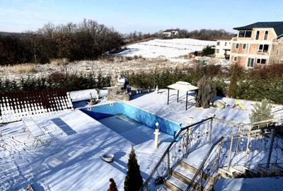 Casă cu 5 camere cu Teren 2000 Mp în Făget