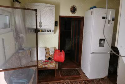 Casă cu 4 camere în Slătioara