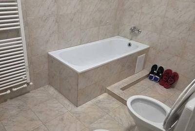 Casă cu 4 camere cu Teren 550 Mp în Petrești - 2