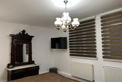 Apartament cu 3 camere decomandat în Centrul Istoric - 3