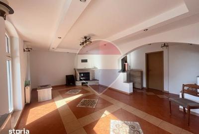 Casă cu 4 camere cu Teren 350 Mp în Țiglari