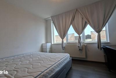 Apartament cu 3 camere decomandat, mobilat în 7 Noiembrie - 9