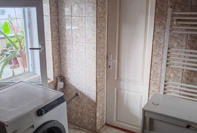 Casă cu 3 camere în Lazuri - 5