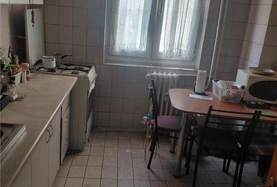 Apartament cu 4 camere decomandat în Pantelimon - 11