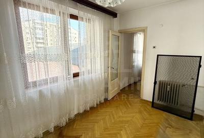 Apartament cu 2 camere în Calea București