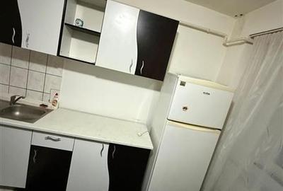 Apartament cu 3 camere decomandat, mobilat în Dâmbovița - 2