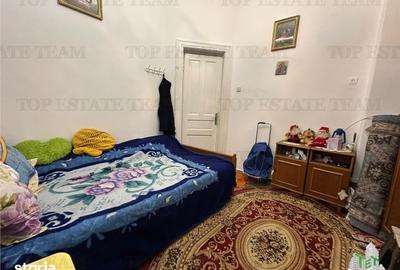 Apartament cu 3 camere semidecomandat în Gara de Nord