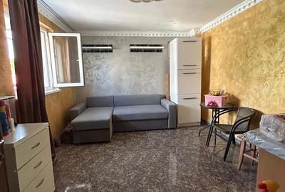 Apartament cu 2 camere semidecomandat în Pieptănari