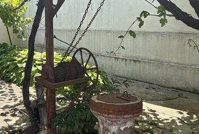 Casă cu 5 camere cu Teren 394 Mp în Pantelimon
