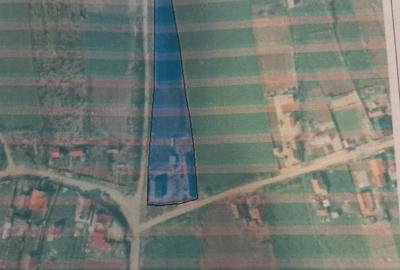 Teren de 530 mp, în Leș - 2
