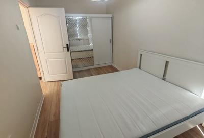Apartament cu 3 camere semidecomandat în Deve - 1
