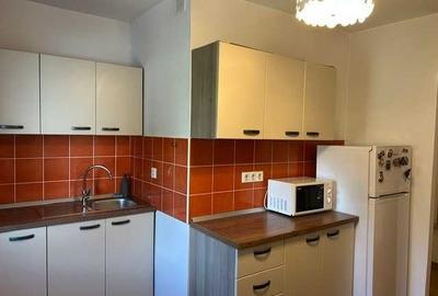 Apartament cu 2 camere decomandat în Cornișa - 4