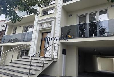 Apartament cu 2 camere decomandat în Titulescu