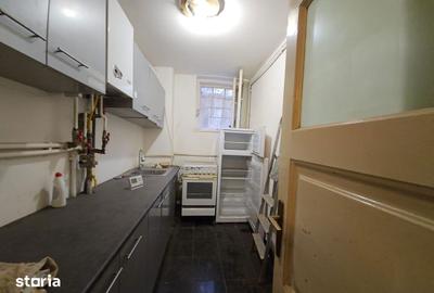 Apartament cu 5 camere în Victoriei - 8