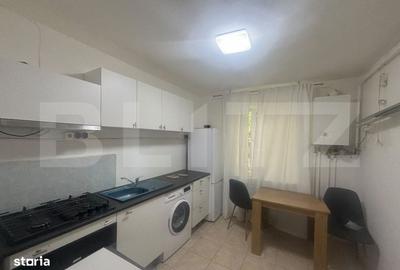 Apartament în Micro 14