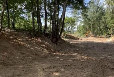 Teren de 5200 mp, în Marginea - 2