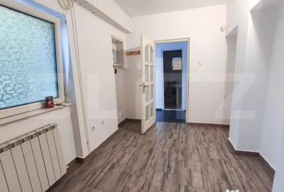 Spațiu comercial, de 45 mp, în Central - 3
