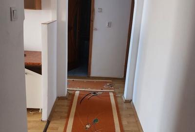 Apartament cu 2 camere decomandat în Gura Văii - 5