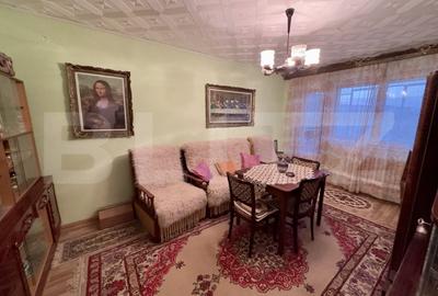 Apartament cu 2 camere decomandat, mobilat în Cugir