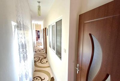 Casă cu 4 camere cu Teren 187 Mp în Central - 3