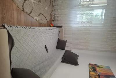 Apartament cu 3 camere semidecomandat, mobilat în Central - 4