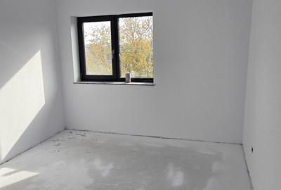 Casă individuală cu 6 camere cu Teren 438 Mp în Central - 4