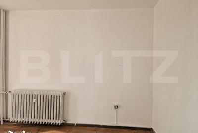 Spațiu comercial, de 55 mp, în Rogerius - 9