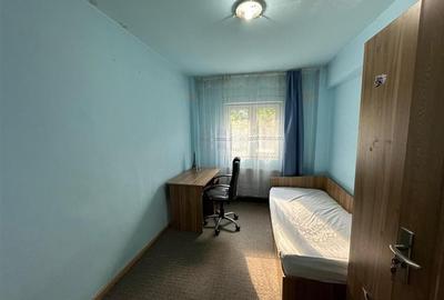 Apartament cu 3 camere decomandat în Malu Roșu - 9