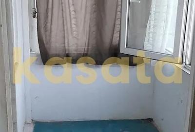 Apartament cu 3 camere decomandat în Titan - 4