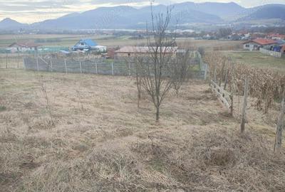 Teren de 944 mp, în Șoimuș