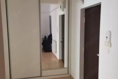 Apartament cu 2 camere nedecomandat în UTA