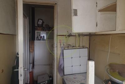 Apartament cu 2 camere nedecomandat în Florilor - 5