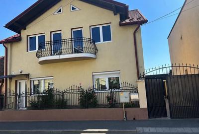 Casă cu 4 camere în Reșița - 3