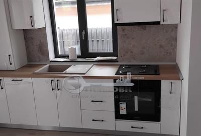Casă cu 4 camere cu Teren 300 Mp în Miroslava - 1