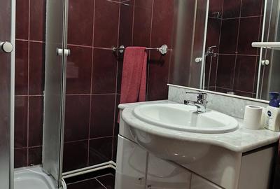 Apartament cu 2 camere decomandat în Central - 1