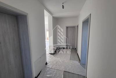 Casă individuală cu 3 camere cu Canalizare în Dumbrăvița - 12