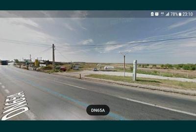 Teren de 11200 mp, în Central - 3