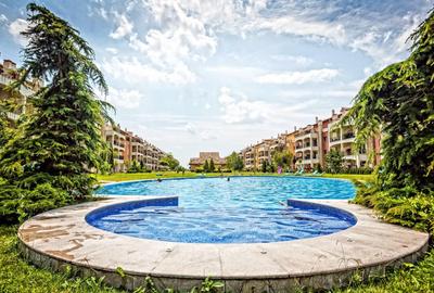 Apartament cu 4 camere decomandat în Pipera