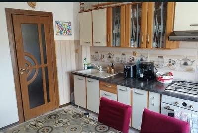 Apartament cu 2 camere decomandat în Prejmer - 2
