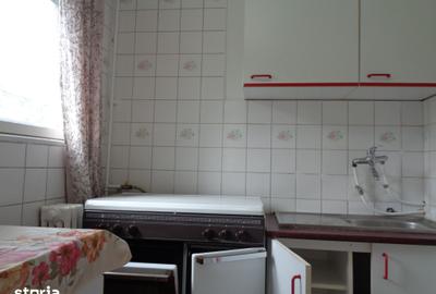 Garsonieră în Micălaca