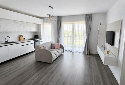 Apartament cu 2 camere semidecomandat, mobilat în Florești