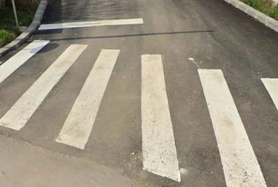 Teren de 400 mp, în Central - 2