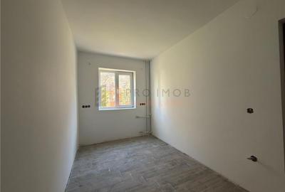Apartament cu 2 camere decomandat în 1 Decembrie - 3