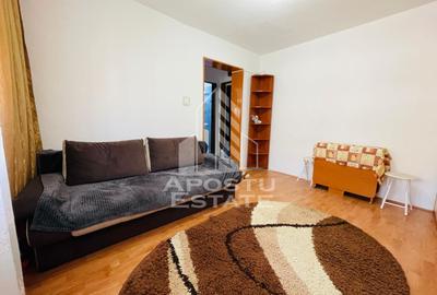 Garsonieră decomandată în 6 Vânători - 2